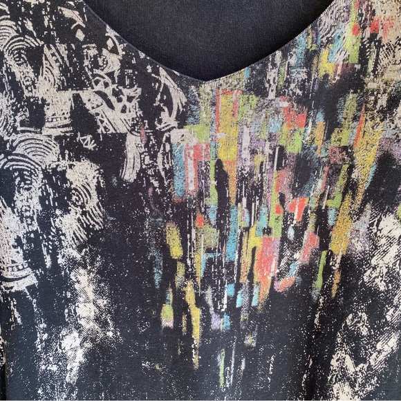 EUC Black Y2K Abstract Print Mykonos V-neck knit T-shirt Size L - Picture 2 of 7